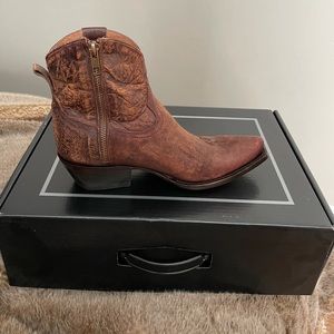 Lucchese women’s boots
